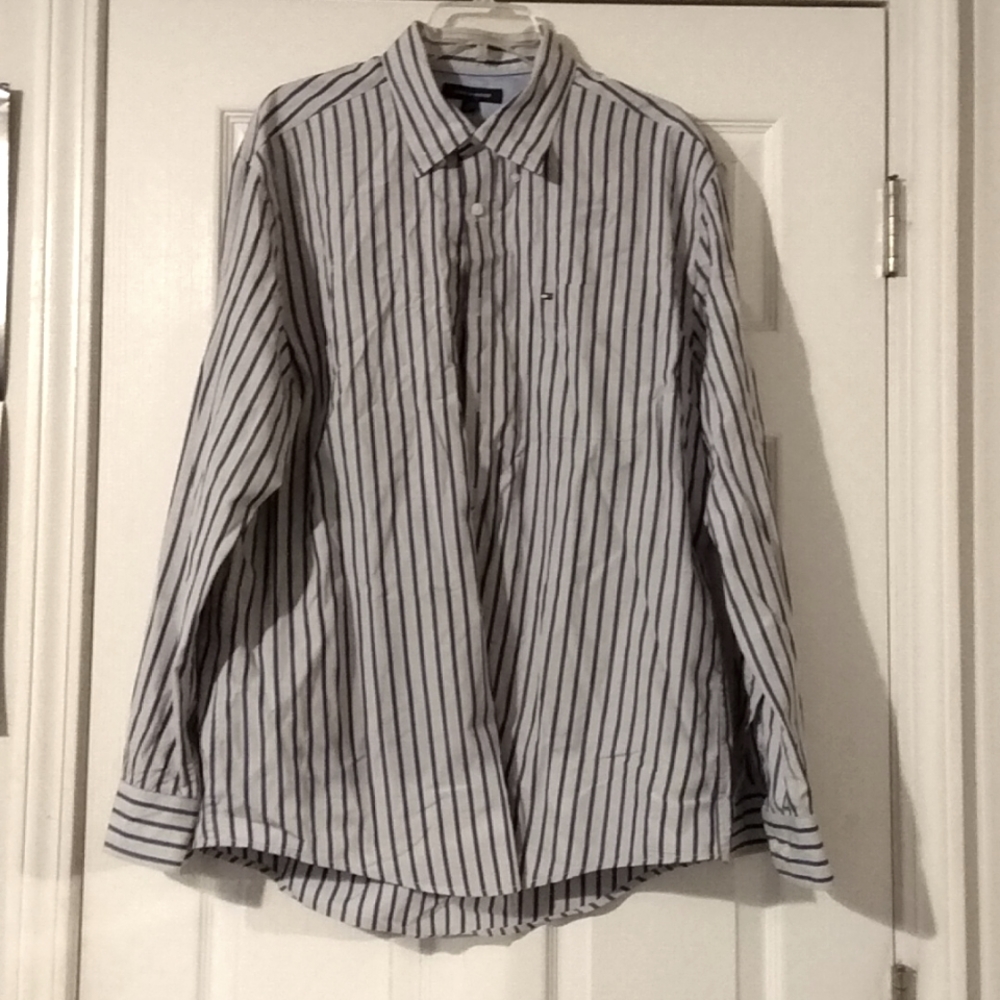 💫 Tommy Hilfiger XL Button Down Long Sleeve